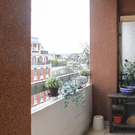 Comfortable Flat With View On The Eiffel Tower *